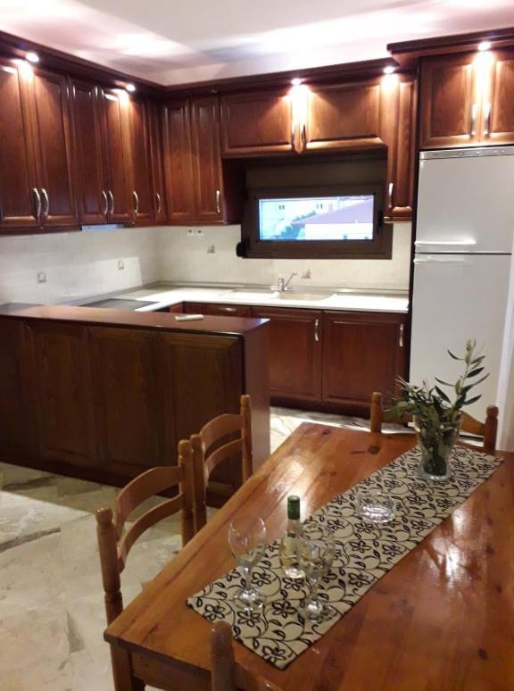 Villa Eleon 2 Vrasná Екстериор снимка